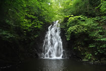 Glenoe Waterfall